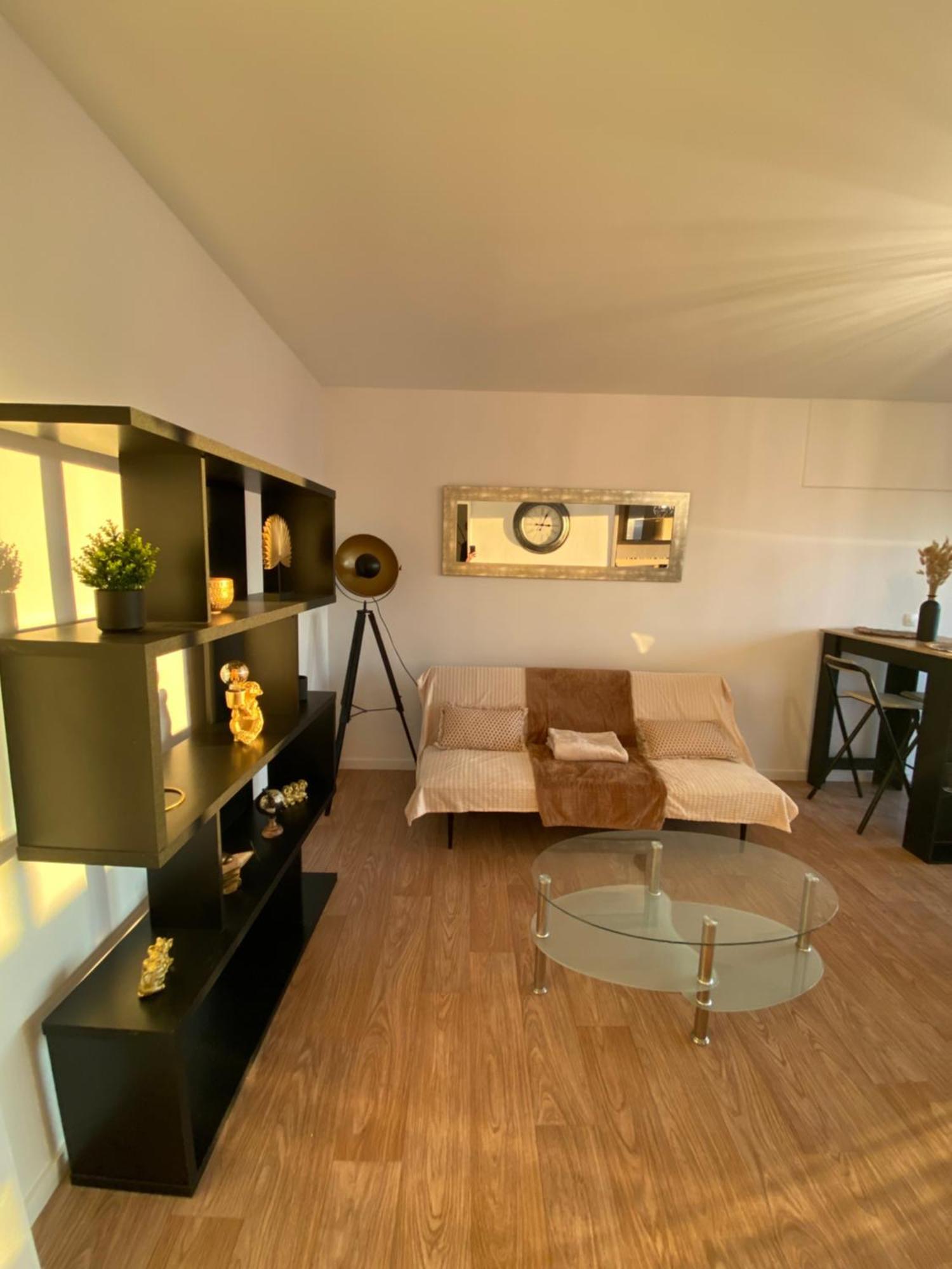 Appartement Spacieux - 10' Gare Анже Экстерьер фото